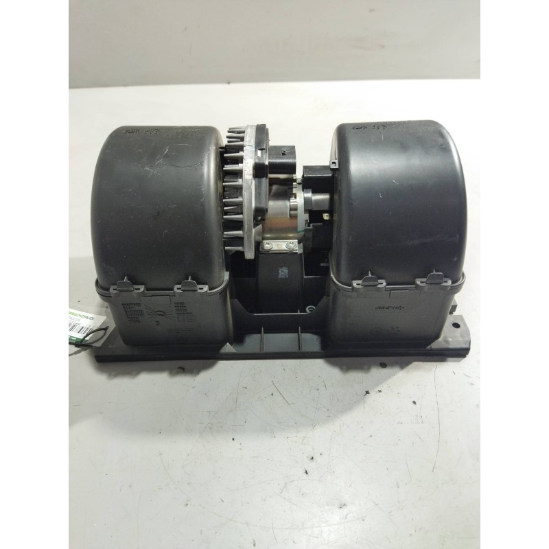 Recambio de motor calefaccion para volvo fh 500 12.8 diesel referencia OEM IAM 20926019 - Blanco 2