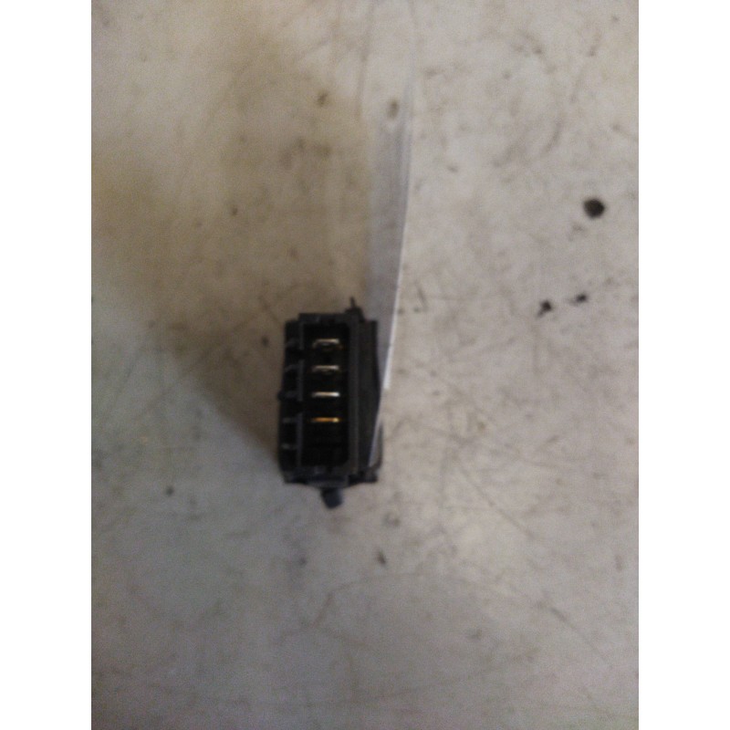 Recambio de interruptor para renault m 250.13,15,16)c,d,t midl. e2 6.2 diesel referencia OEM IAM 5010231532 - Blanco 2