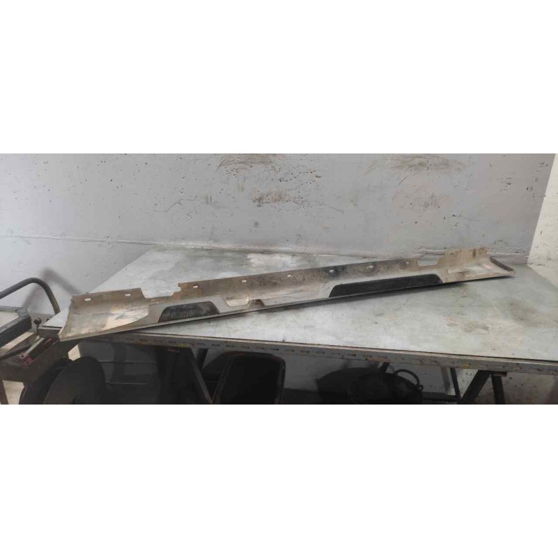 Recambio de estribo derecho para bmw serie 1 berlina (e81/e87) 120d referencia OEM IAM 3