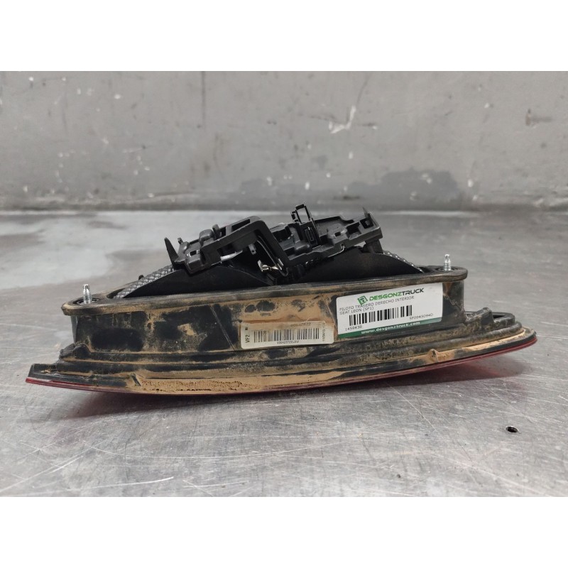 Recambio de piloto trasero derecho interior para seat leon (5f1) 1.6 tdi referencia OEM IAM 5F0945094D - Rojo 2