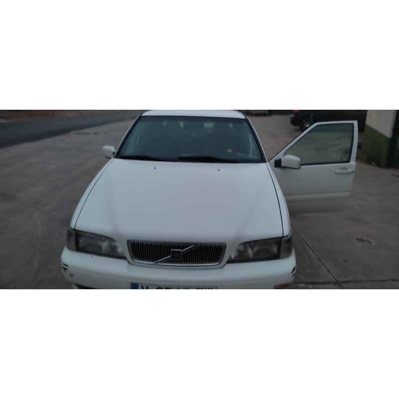 VOLVO S70 BERLINA