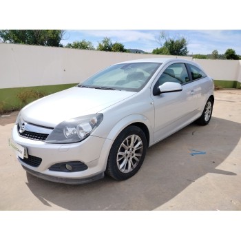 opel astra h gtc (a04) del año 2009