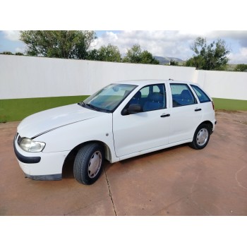 seat ibiza (6k1) del año 2001
