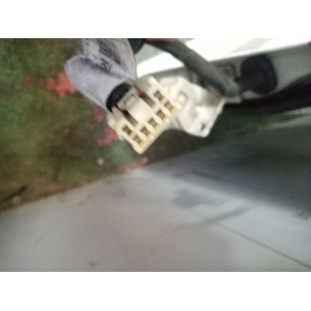 Recambio de puerta delantera derecha para mitsubishi canter 3c13 referencia OEM IAM   