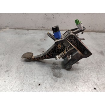 Recambio de pedal embrague para dacia dokker essential referencia OEM IAM 465038135R  