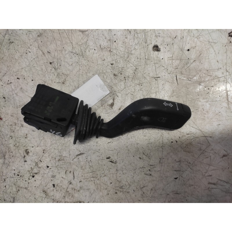 Recambio de mando intermitentes para opel corsa c blue line referencia OEM IAM 09185413 4 PINS 