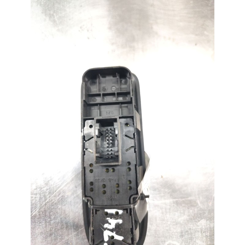 Recambio de mando elevalunas delantero izquierdo para peugeot 308 confort referencia OEM IAM 96565186XT - Plata 2