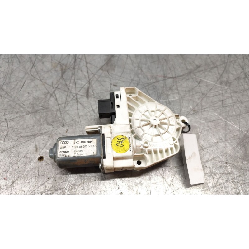 Recambio de motor elevalunas delantero derecho para audi a4 ber. (b8) básico referencia OEM IAM 8K0959802 3