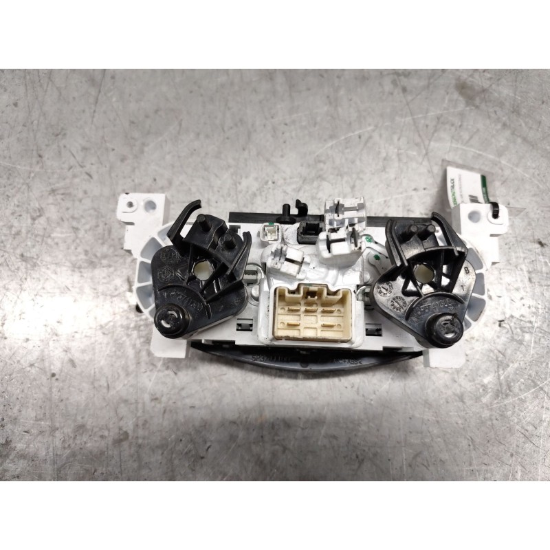 Recambio de mando calefaccion / aire acondicionado para dacia dokker essential referencia OEM IAM 5P3741700 - Blanco 2