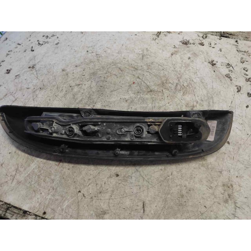 Recambio de piloto trasero derecho para opel corsa c blue line referencia OEM IAM   5 PINS - Gris 2