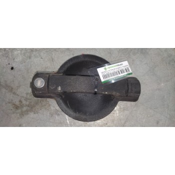Recambio de maneta exterior puerta trasera carga para fiat doblo (119) 1.9 jtd elx / dynamic referencia OEM IAM 242079 DERECHA 