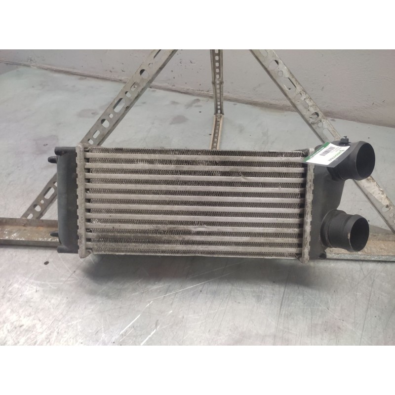 Recambio de intercooler para peugeot 307 (s1) xr clim plus referencia OEM IAM 9648551880  