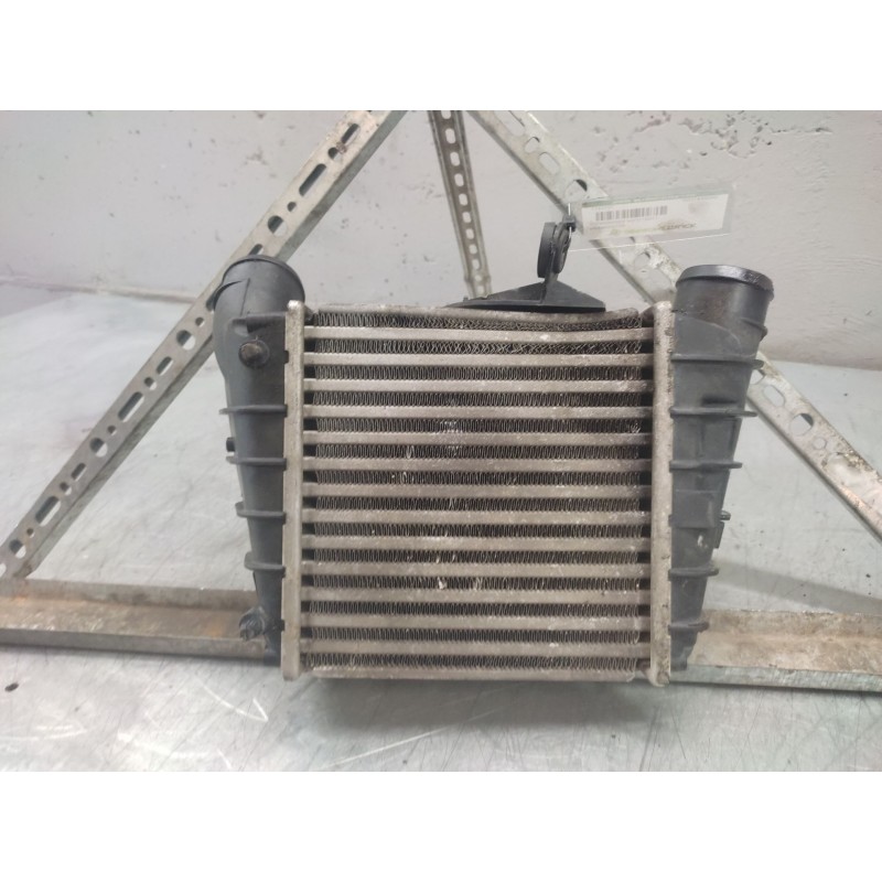 Recambio de intercooler para volkswagen polo (9n1) gt referencia OEM IAM 6Q0145804A - Gris 2