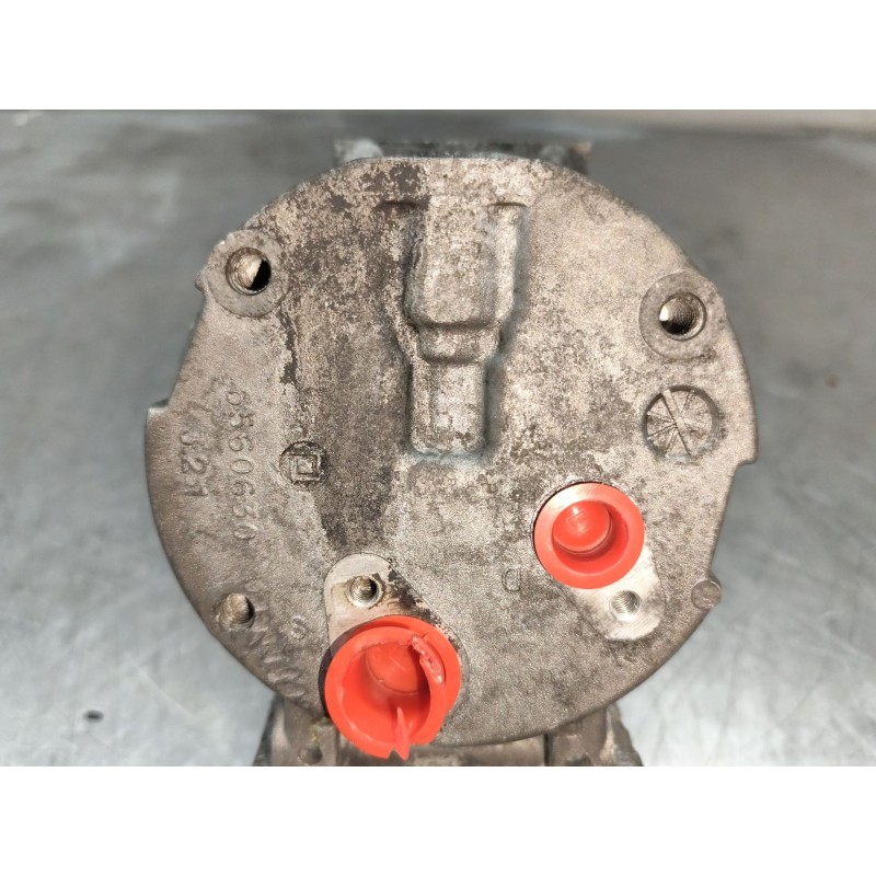 Recambio de compresor aire acondicionado para renault master ii ph. 2 doka/pr. fgst 2.5 diesel referencia OEM IAM - Blanco 2
