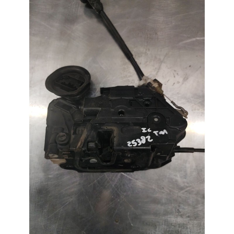 Recambio de cerradura puerta trasera izquierda para volkswagen golf vi (5k1) 2.0 tdi referencia OEM IAM 45b5k4839015b  