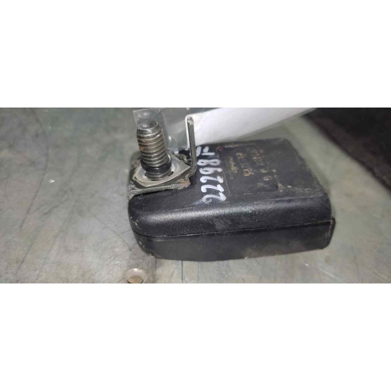 Recambio de enganche de cinturon trasero derecho para renault scenic ii authentique referencia OEM IAM - Azul 2