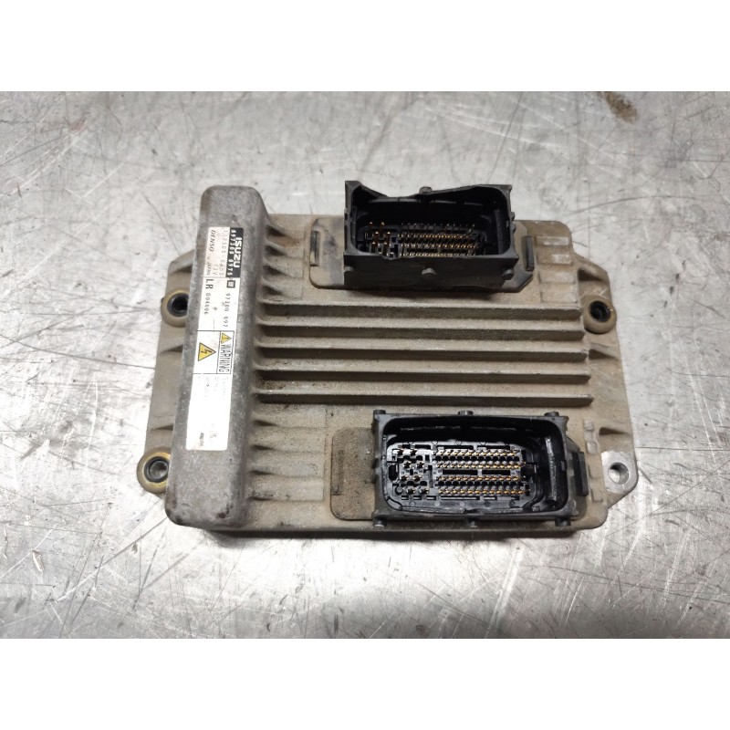 Recambio de centralita motor uce para opel corsa c 1.7 16v cdti referencia OEM IAM 8973000975  1125000153 - Negro