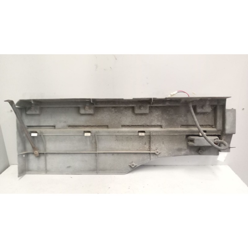Recambio de moldura trasera cabina para daf serie xf105.460 12.9 diesel referencia OEM IAM 1441663 - Blanco 3