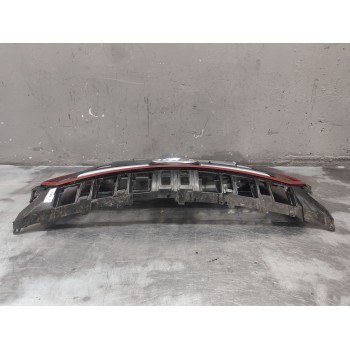 Recambio de rejilla paragolpes central para hyundai i30 (gd) 1.6 crdi referencia OEM IAM   