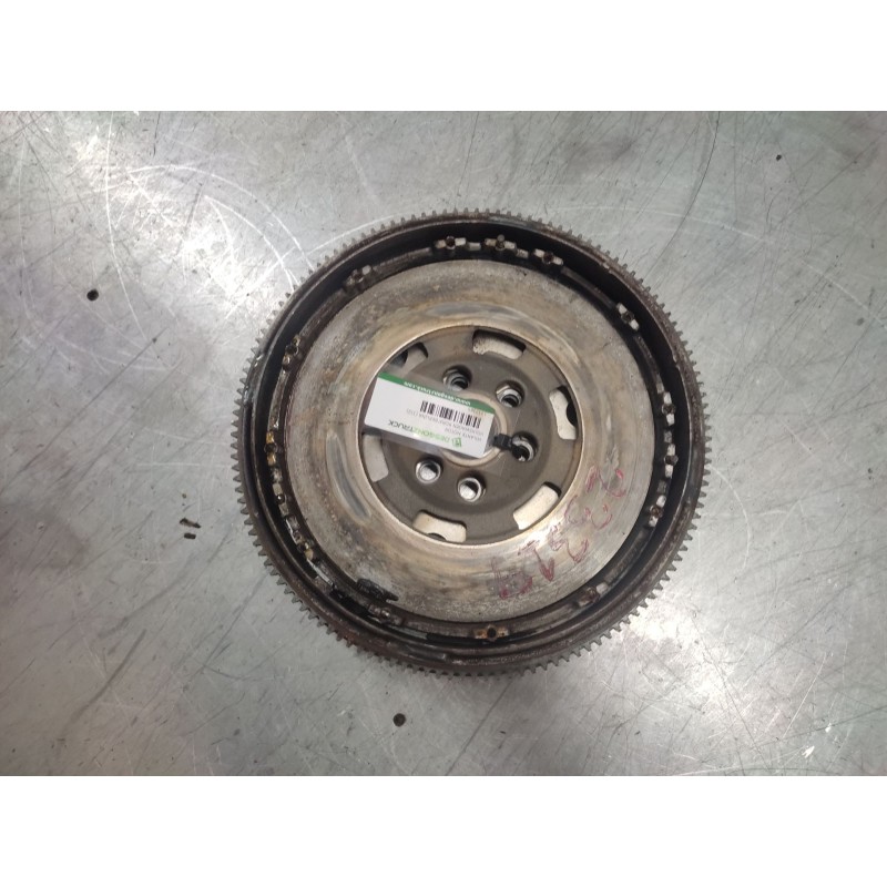 Recambio de volante motor para volkswagen bora berlina (1j2) referencia OEM IAM 2