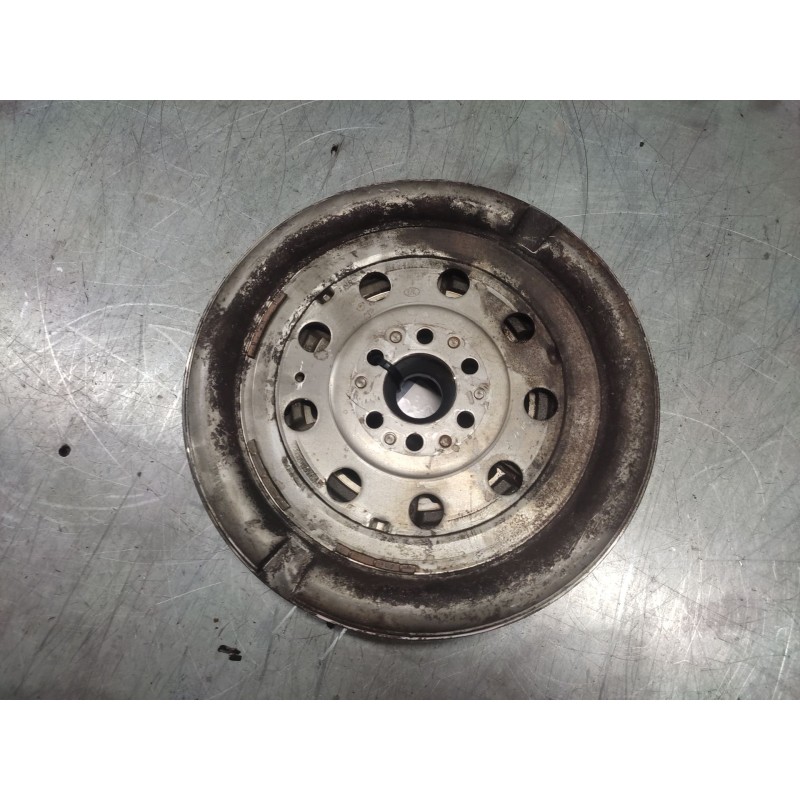 Recambio de volante motor para volkswagen bora berlina (1j2) referencia OEM IAM 4