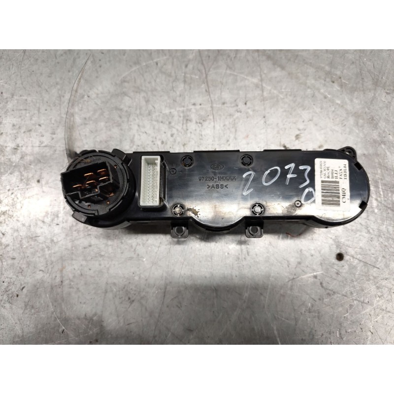 Recambio de mando calefaccion / aire acondicionado para kia cee'd 1.4 cat referencia OEM IAM 972501H021 - Negro 3