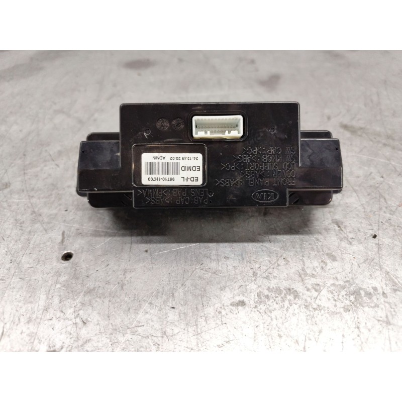 Recambio de pantalla multifuncion para kia cee'd 1.4 cat referencia OEM IAM 957101H700 - Negro 3