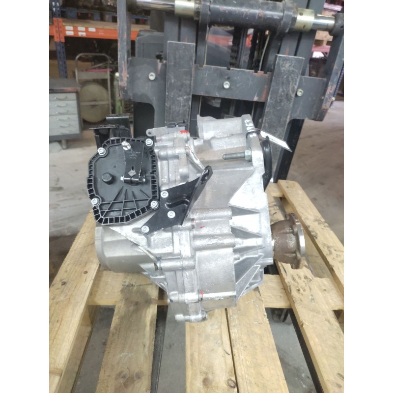 Recambio de caja cambios para skoda rapid ambition referencia OEM IAM RFD - Blanco 5