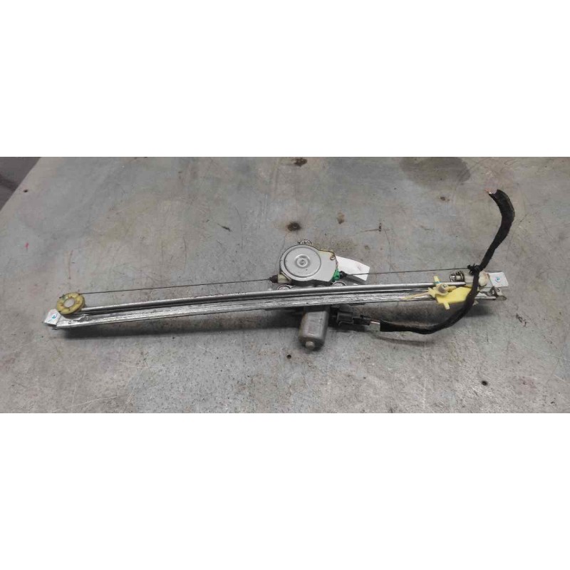 Recambio de elevalunas delantero derecho para renault trafic combi (ab 4.01) 2.0 dci diesel fap cat referencia OEM IAM - Blanco 2