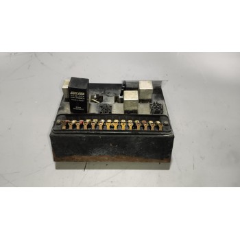 Recambio de caja reles / fusibles para ebro l-35s referencia OEM IAM   