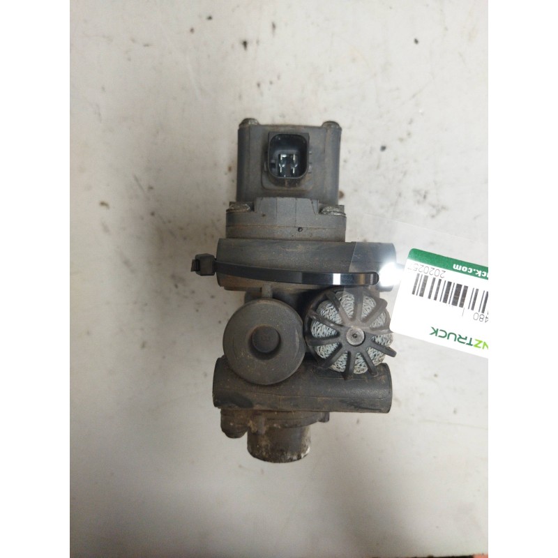 Recambio de valvula aire para daf trucks xf 106 480 referencia OEM IAM 2020257 4728900410 4