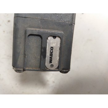 Recambio de valvula aire para daf trucks xf 106 480 referencia OEM IAM 2020257 4728900410 