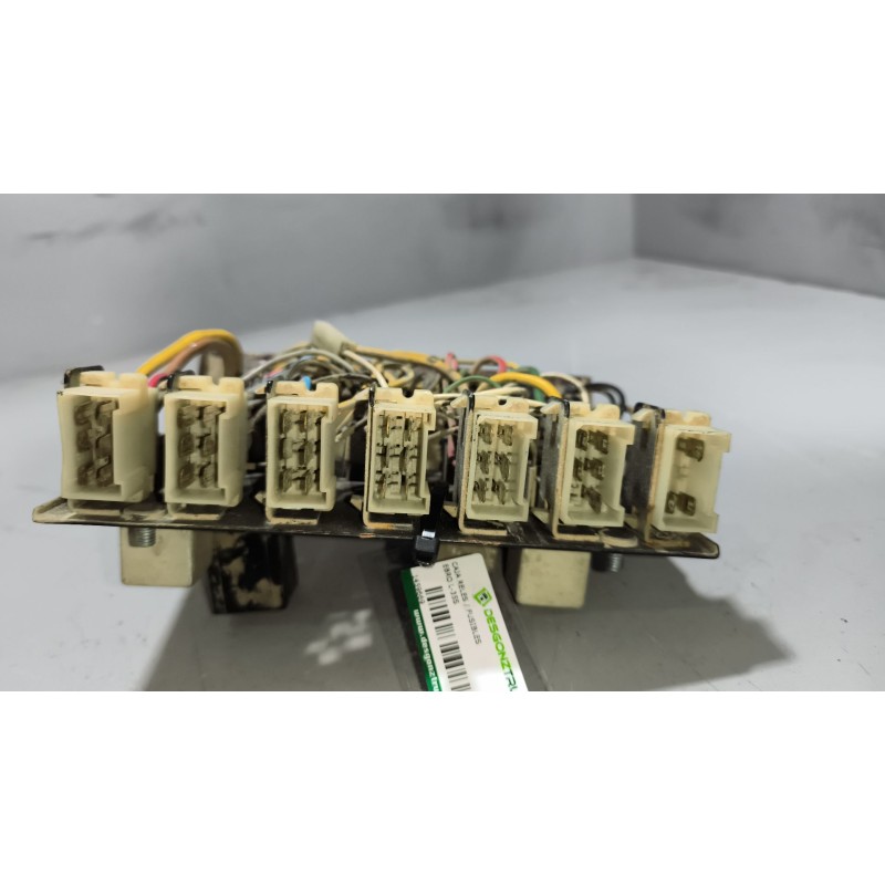 Recambio de caja reles / fusibles para ebro l-35s referencia OEM IAM - Blanco 8