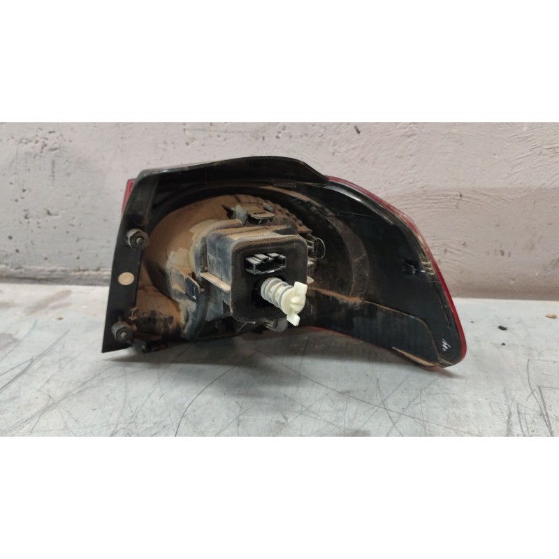 Recambio de piloto trasero izquierdo para volkswagen golf vi (5k1) 2.0 tdi referencia OEM IAM - Negro 2