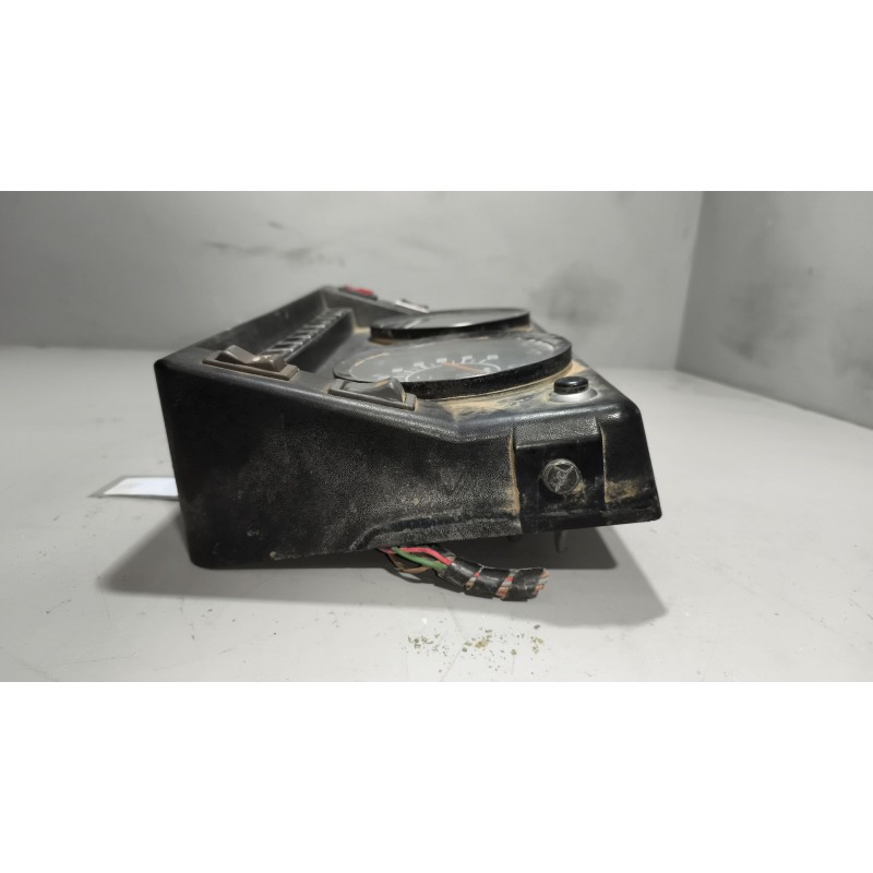 Recambio de cuadro instrumentos para ebro l-35s referencia OEM IAM 132002207 - Blanco 3