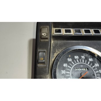 Recambio de cuadro instrumentos para ebro l-35s referencia OEM IAM 132002207  