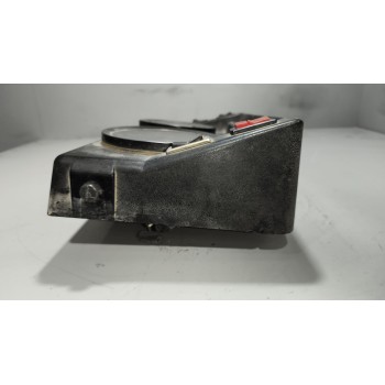 Recambio de cuadro instrumentos para ebro l-35s referencia OEM IAM 132002207  