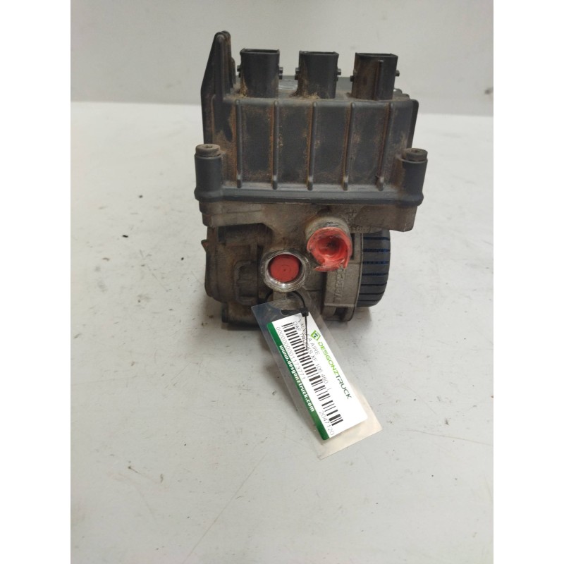 Recambio de valvula aire para daf trucks xf 106 480 referencia OEM IAM 2047120 48010660700 3