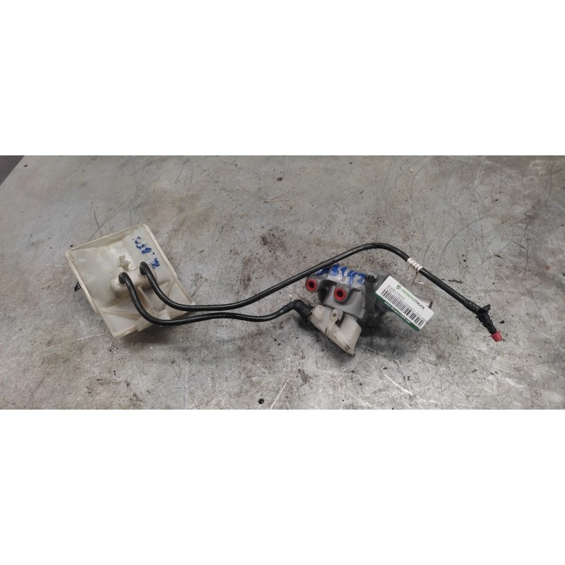Recambio de bomba freno para ford tourneo connect (tc7) kombi b. corta (2006) referencia OEM IAM 2T142C217AC - Blanco 2