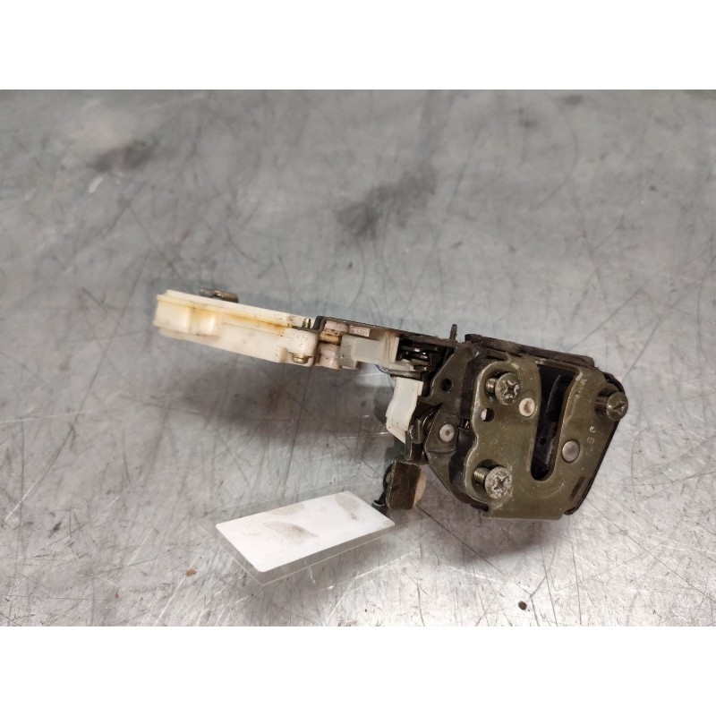 Recambio de cerradura puerta trasera derecha para nissan almera i (n15) 2.0 d referencia OEM IAM 8255261U01  