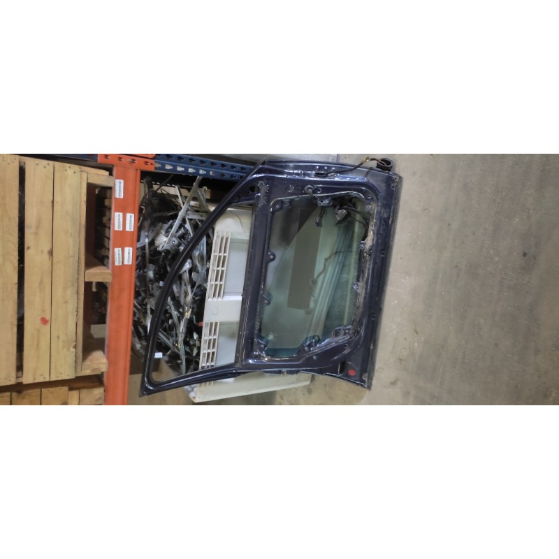 Recambio de puerta delantera izquierda para volkswagen passat berlina (3b2) referencia OEM IAM 4
