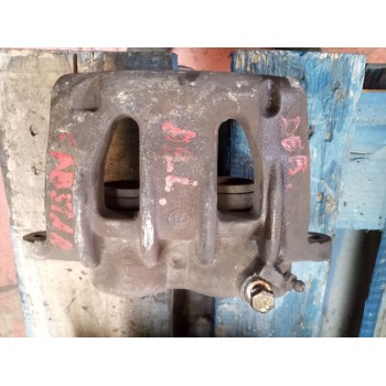 Recambio de pinza freno delantera derecha para nissan cabstar e (tl_, vl_) 120.35, 120.45 (tl0) referencia OEM IAM 204086  BOSCH