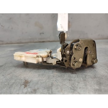 CERRADURA PUERTA TRASERA IZQUIERDA 8255361U01 