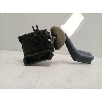 Recambio de mando limpia para renault magnum ab 2005 12.8 diesel referencia OEM IAM 7421535700  