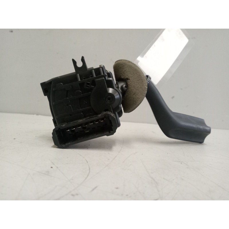 Recambio de mando limpia para renault magnum ab 2005 12.8 diesel referencia OEM IAM 7421535700 2