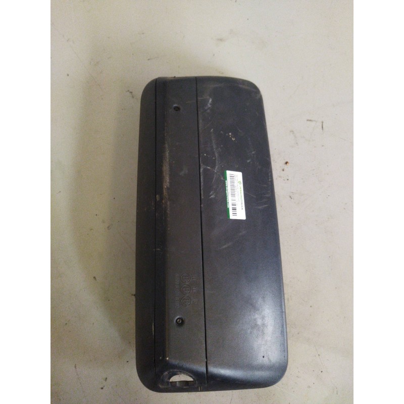 Recambio de retrovisor derecho para renault serie d referencia OEM IAM - Blanco 2