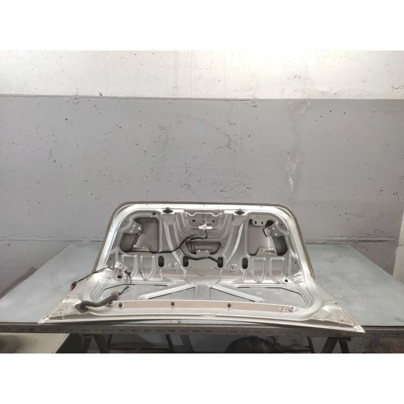 Recambio de tapa maletero para ford focus berlina (cap) 1.6 tdci cat referencia OEM IAM 2