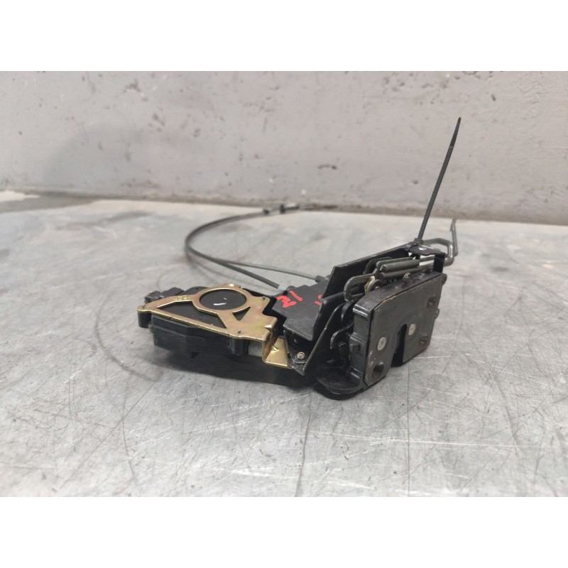 Recambio de cerradura puerta delantera izquierda para hyundai accent (mc) gl referencia OEM IAM - Blanco 3