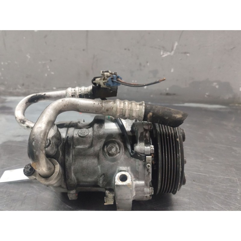 Recambio de compresor aire acondicionado para opel corsa c blue line referencia OEM IAM 13106850 - Blanco 3
