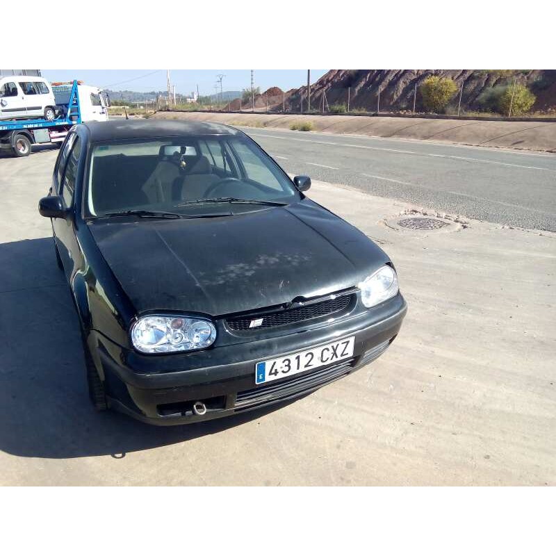 VOLKSWAGEN GOLF IV BERLINA (1J1)